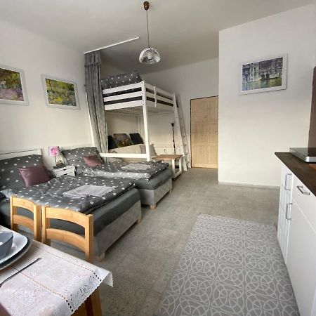 Artep Apartment Плзень Екстер'єр фото